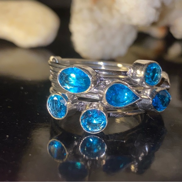 Blue Quartz multi-gem handcrafted ring - Picture 7 of 11